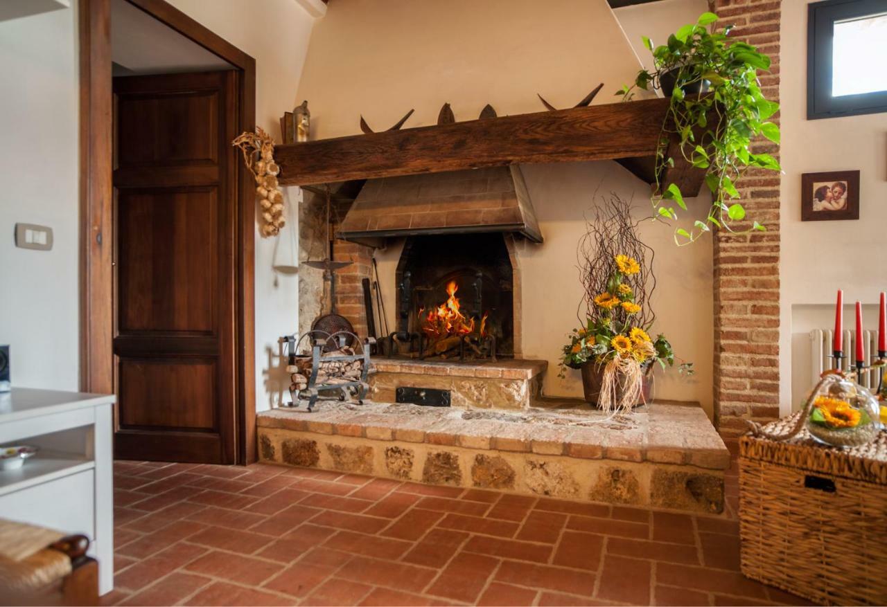 فيلا Casa Viale Dei Cipressi سوفيتشيلي المظهر الخارجي الصورة
